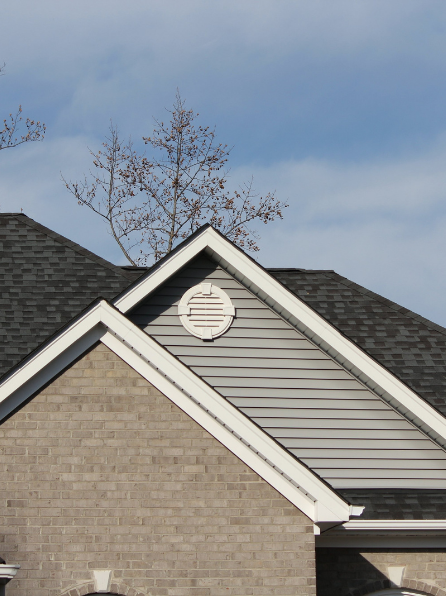 Roofer in Maryville IL