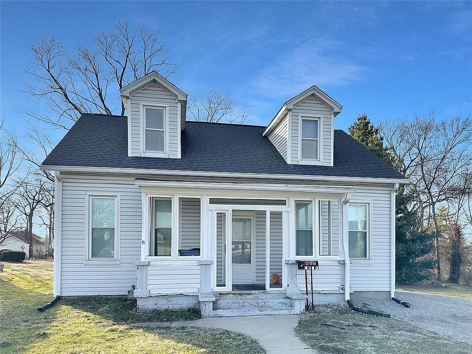 Roofer in Collinsville IL